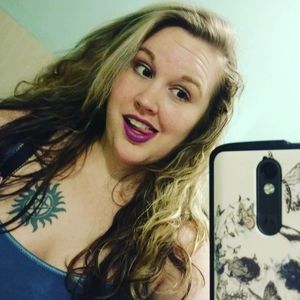 Meet your Posher, Kelsi